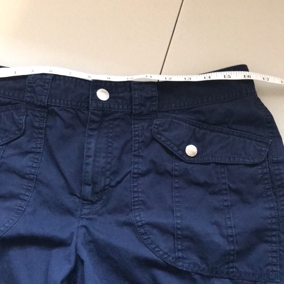 Lauren Ralph Lauren navy blue high waist rolled hem shorts size 10 - Picture 6 of 9